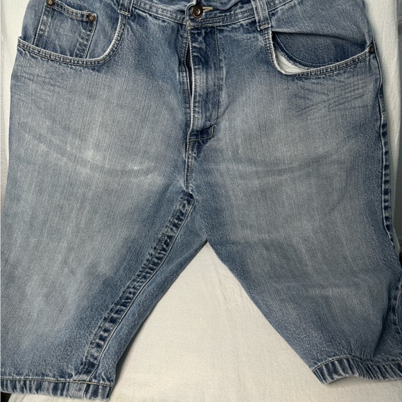 South Pole USED Vintage Baggy Blue/grayish Light Wash Denim Jeans Shorts Men 34 - Picture 9 of 9